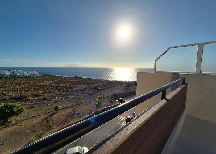 Paraiso View Duplex Penthouse * 卡亚俄萨尔瓦赫