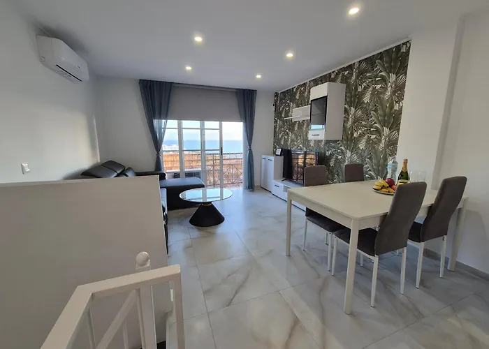 Paraiso View Duplex Penthouse